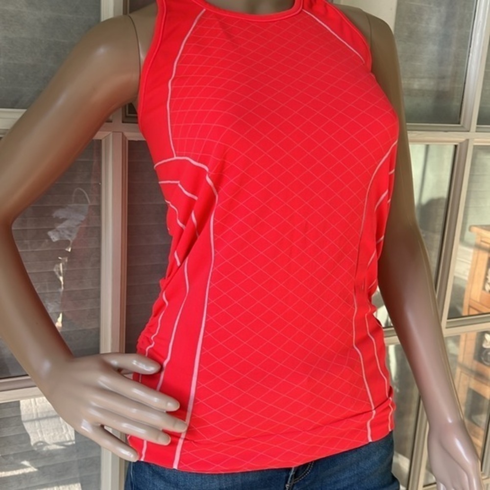 Athleta pink/orange workout racer back ruched sides tank top